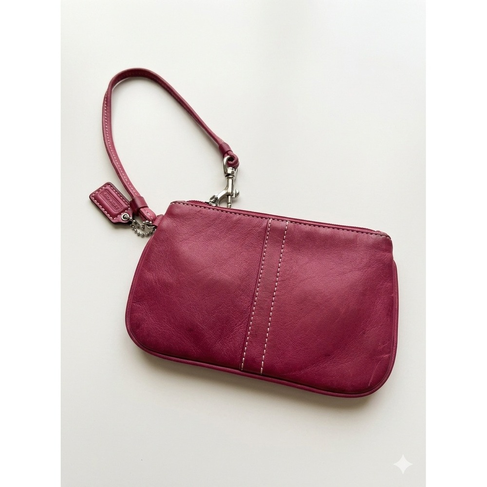 Vintage Coach‎ Wristlet Women Small Magenta Pink Leather Zip Pouch Wallet Bag
